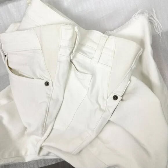 Hatch Straight Leg Raw Hem Cropped Maternity Jeans White - Picture 6 of 7